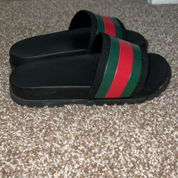 GUCCI SLIDES - Picture 4 of 4